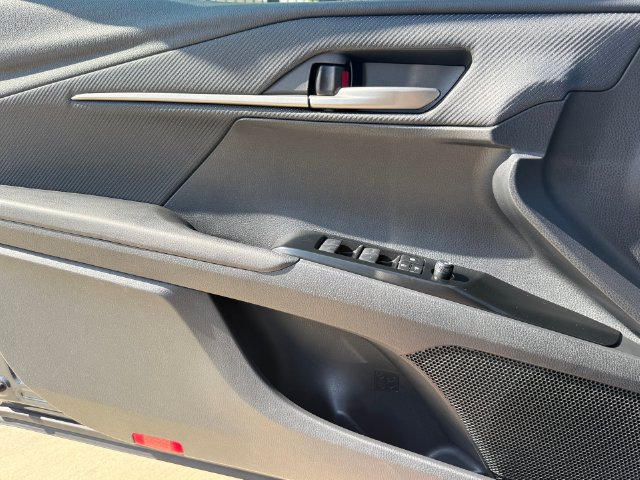 Used 2026 Toyota Camry SE FWD image 16