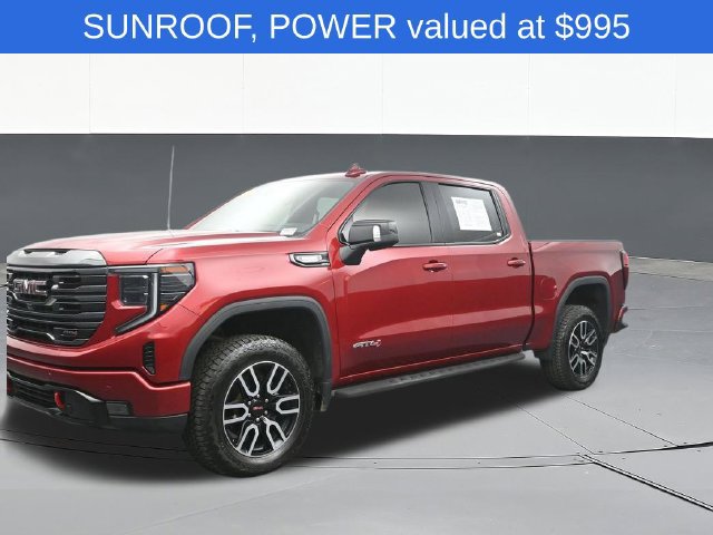 Used 2024 GMC Sierra 1500 AT4 w/ Technology Package AWD/4WD image 4