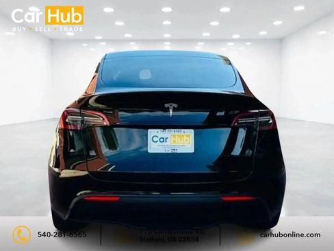 Used 2024 Tesla Model Y Long Range AWD/4WD image 5