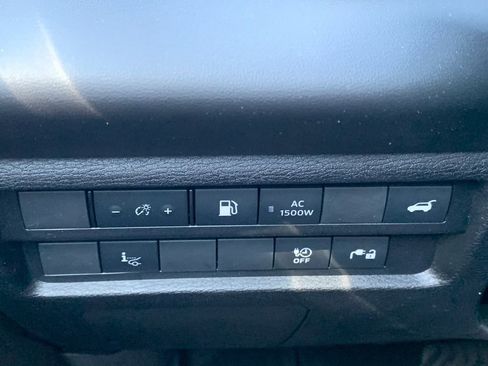 New 2026 Nissan Rogue Platinum AWD/4WD image 17