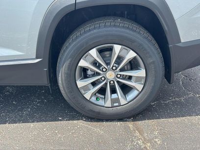 New 2026 Chevrolet Equinox LT w/ Convenience Package II
