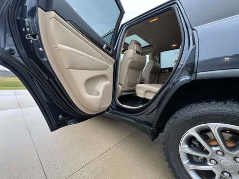Used 2014 Jeep Grand Cherokee Limited image 13