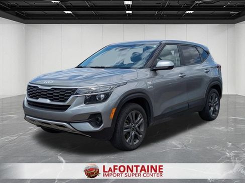 Certified 2023 Kia Seltos LX AWD/4WD image 1