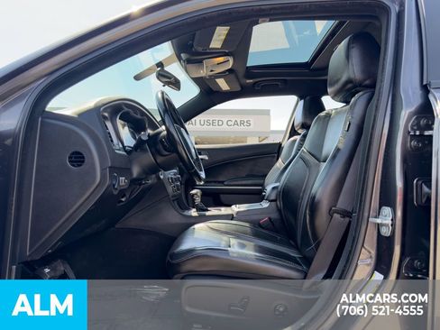 Used 2021 Dodge Charger SXT w/ Leather Interior Group image 11