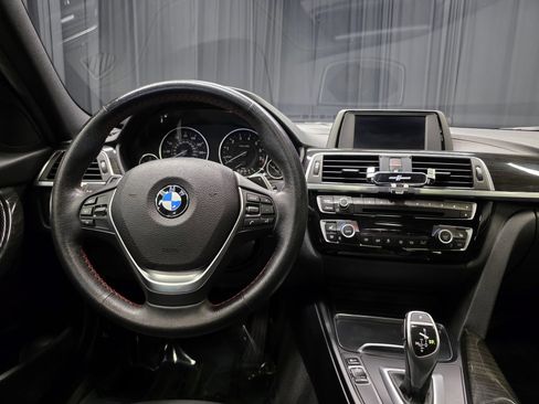 Used 2018 BMW 330i Sedan w/ Convenience Package RWD image 32
