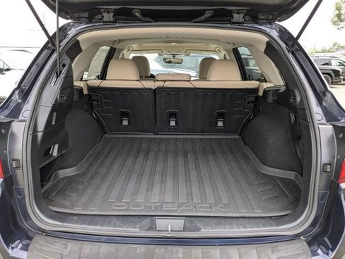 Used 2018 Subaru Outback 2.5i Limited AWD/4WD image 33