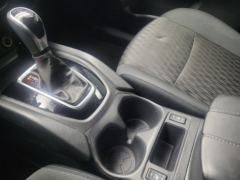 Used 2019 Nissan Rogue S w/ Special Edition Package image 26