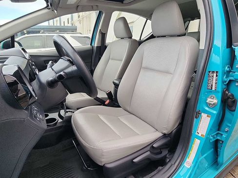 Used 2018 Toyota Prius C Four image 12