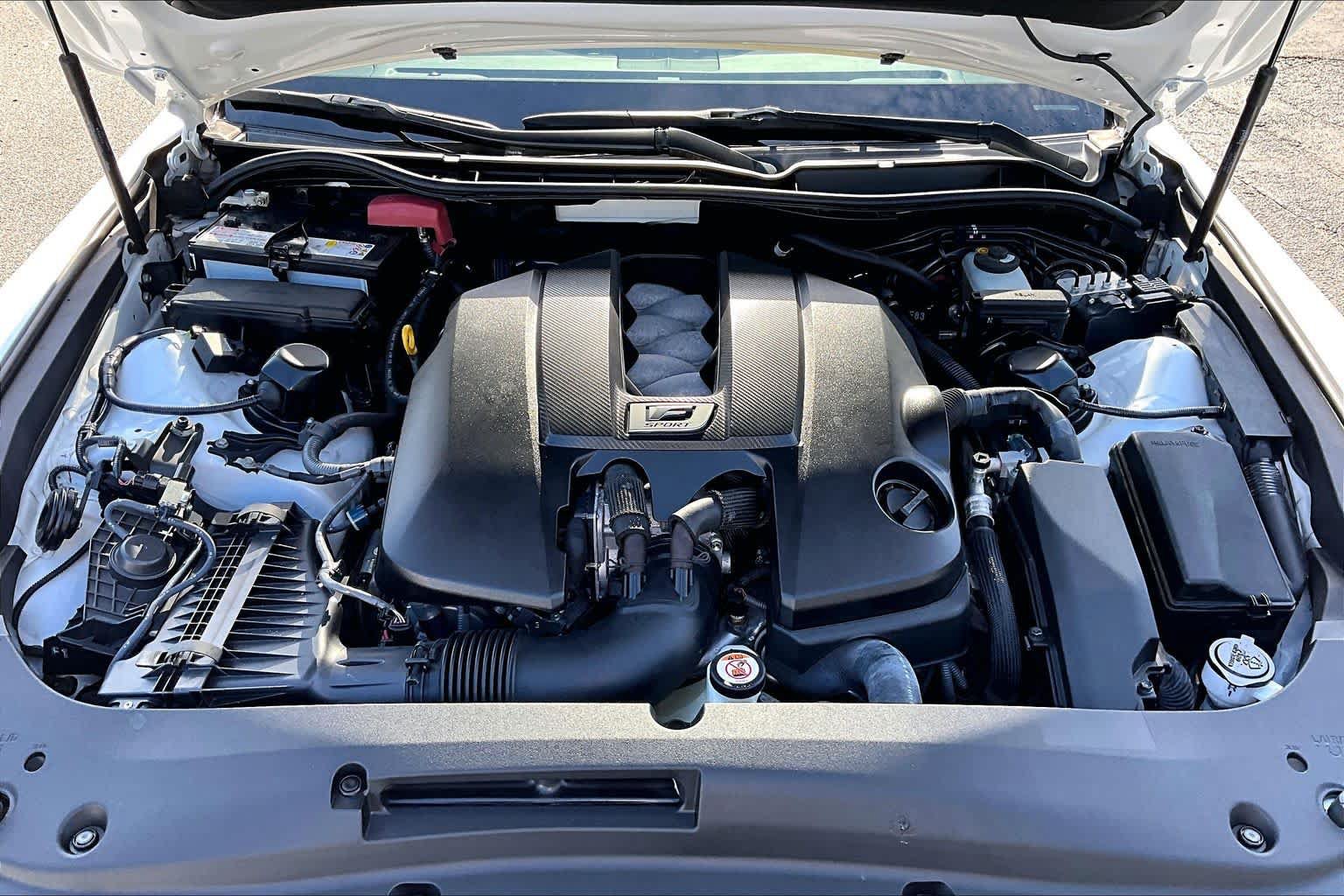 Used 2023 Lexus IS 500 RWD image 31