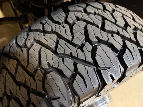 Used 2006 Dodge Ram 3500 Truck SLT image 48