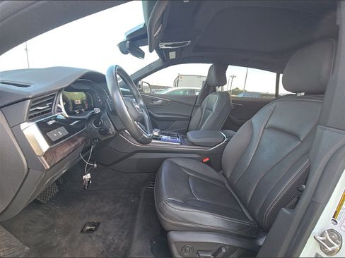 Used 2021 Audi Q8 Premium Plus w/ Premium Plus Package AWD/4WD image 9
