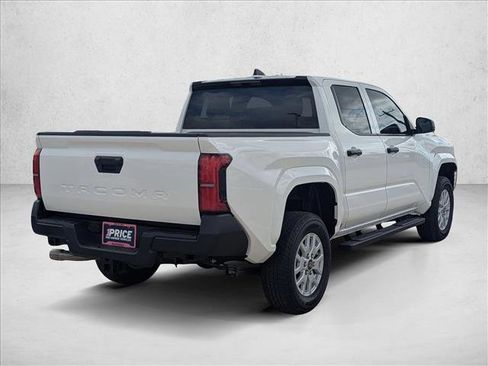 Used 2025 Toyota Tacoma SR image 5