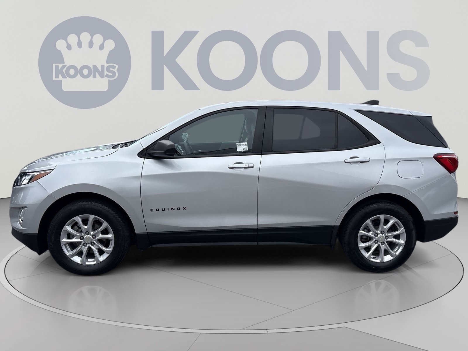 Used 2021 Chevrolet Equinox LS w/ LPO, Blackout Package AWD/4WD image 2