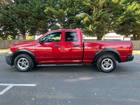 Used 2012 RAM 1500 Tradesman RWD image 3