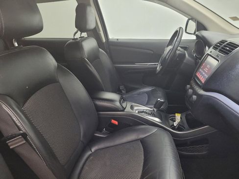 Used 2019 Dodge Journey Crossroad image 21