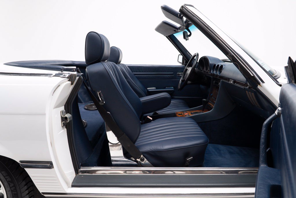 Used 1988 Mercedes-Benz 560 SL image 43