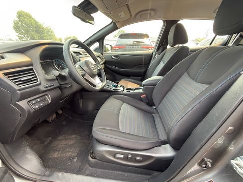 Used 2024 Nissan Leaf SV Plus FWD image 6