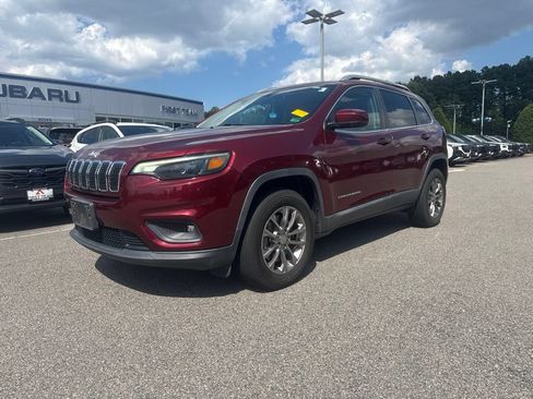 Used 2020 Jeep Cherokee Latitude Plus AWD/4WD image 2