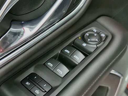 Used 2021 Chevrolet Tahoe Z71 AWD/4WD image 21