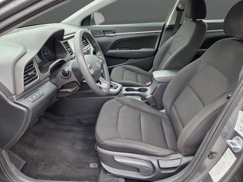 Used 2019 Hyundai Elantra SEL w/ Cargo Package FWD image 9