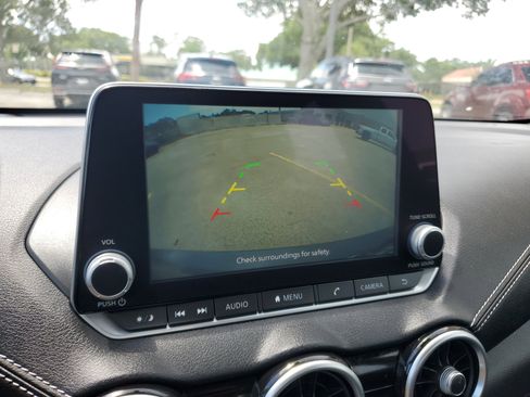 Used 2023 Nissan Sentra SV image 23