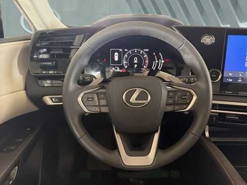 Certified 2024 Lexus RX 350 FWD w/ Technology Package image 14