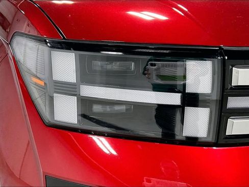 Used 2025 Hyundai Santa Fe SEL image 39