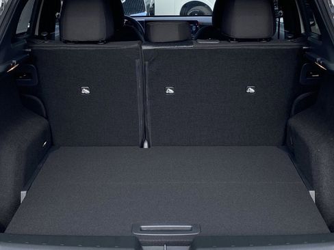 New 2026 Nissan Kicks SV image 13