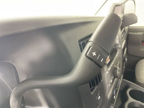 New 2025 GMC Savana 2500 Extended w/ Driver Convenience Package RWD image 15