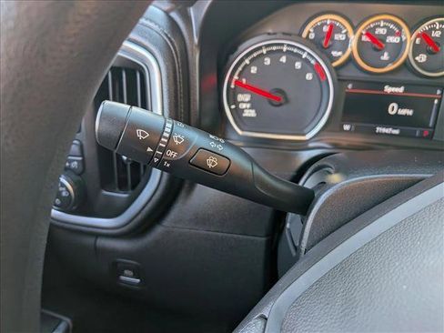 Used 2020 Chevrolet Silverado 1500 LT image 10