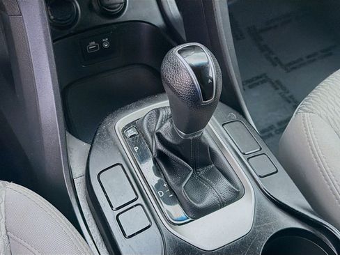 Used 2018 Hyundai Santa Fe Sport AWD/4WD image 13