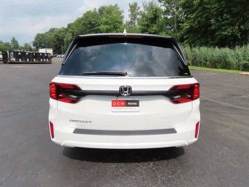New 2026 Honda Odyssey EX-L image 5