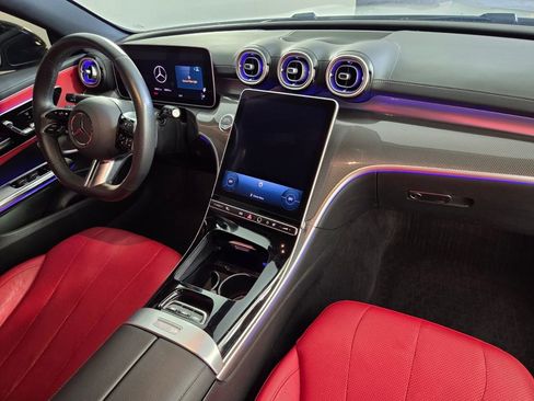 Used 2024 Mercedes-Benz CLE 300 4MATIC Cabriolet image 28