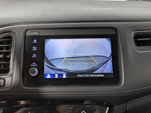 Used 2022 Honda HR-V EX image 29