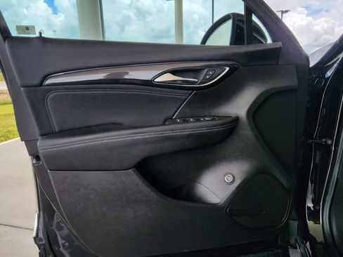 Used 2022 Buick Envision Preferred FWD image 10
