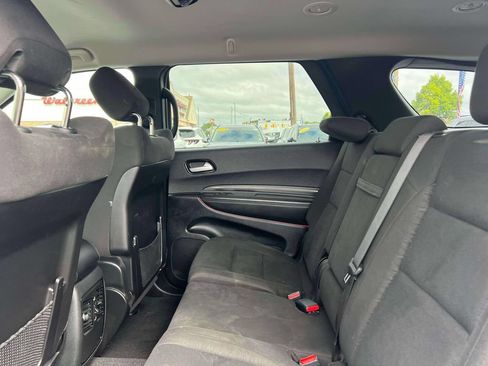 Used 2022 Dodge Durango SXT AWD/4WD image 10