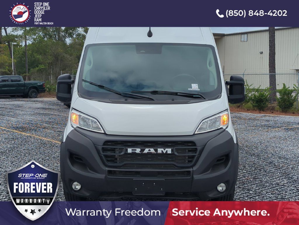 Used 2025 RAM ProMaster 2500 w/ Convenience Group FWD image 9
