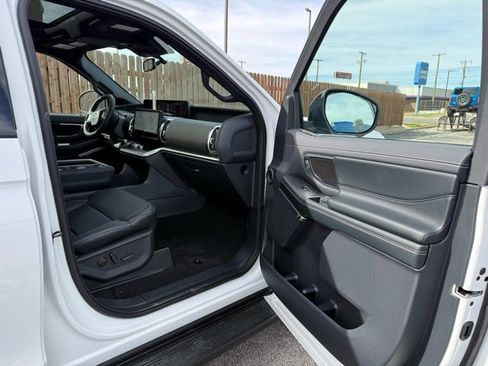 New 2026 Ford Expedition Platinum w/ Stealth Appearance Package image 10