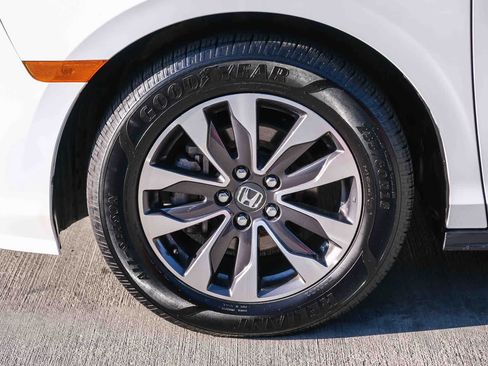 Used 2022 Honda Odyssey EX-L image 10