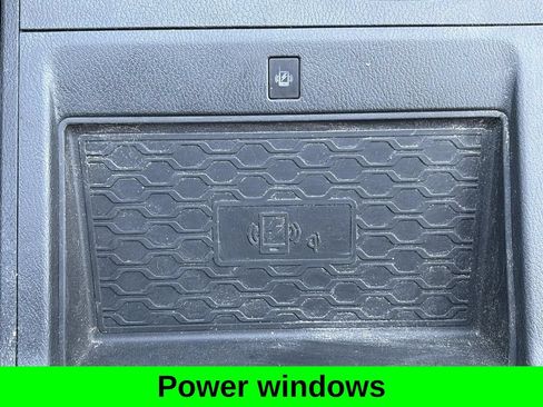 Used 2023 Nissan Frontier PRO-4X w/ Pro Convenience Package AWD/4WD image 18
