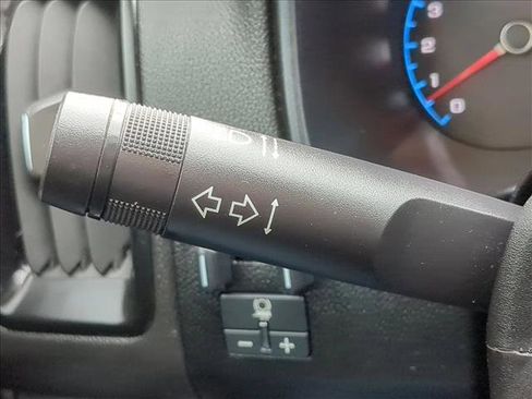 Used 2017 Chevrolet Colorado LT image 29