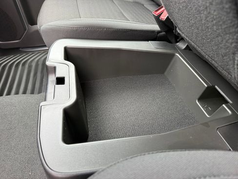 New 2026 GMC Sierra 1500 SLE w/ Preferred Package image 14