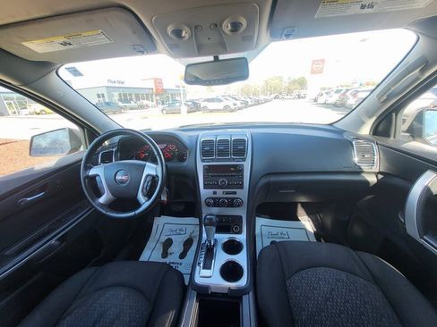 Used 2012 GMC Acadia SLE image 15