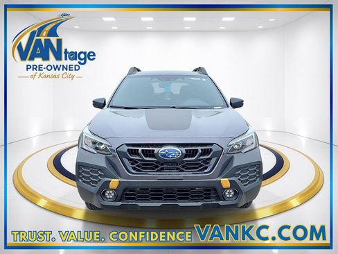 Used 2025 Subaru Outback Wilderness AWD/4WD image 2