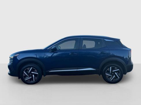 New 2026 Nissan Kicks SV FWD image 2