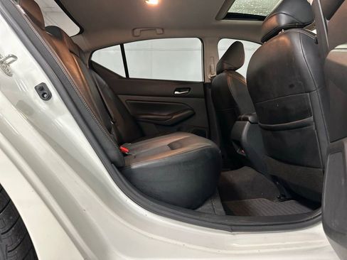 Used 2022 Nissan Altima 2.5 SR w/ Midnight Edition Package FWD image 20