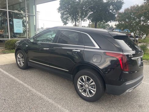 Used 2020 Cadillac XT5 Premium Luxury FWD image 3