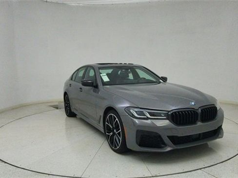 Used 2021 BMW 530e image 67