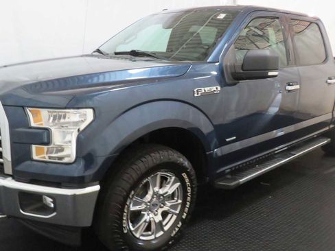 Used 2017 Ford F150 XLT w/ Equipment Group 301A Mid image 6