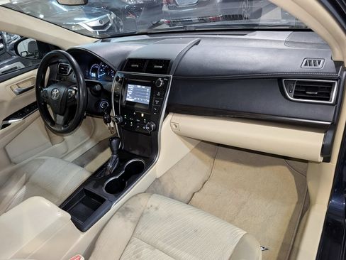 Used 2015 Toyota Camry LE FWD image 27